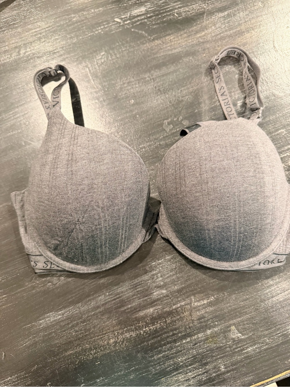 Victoria’s Secret Tshirt Push Up Bra